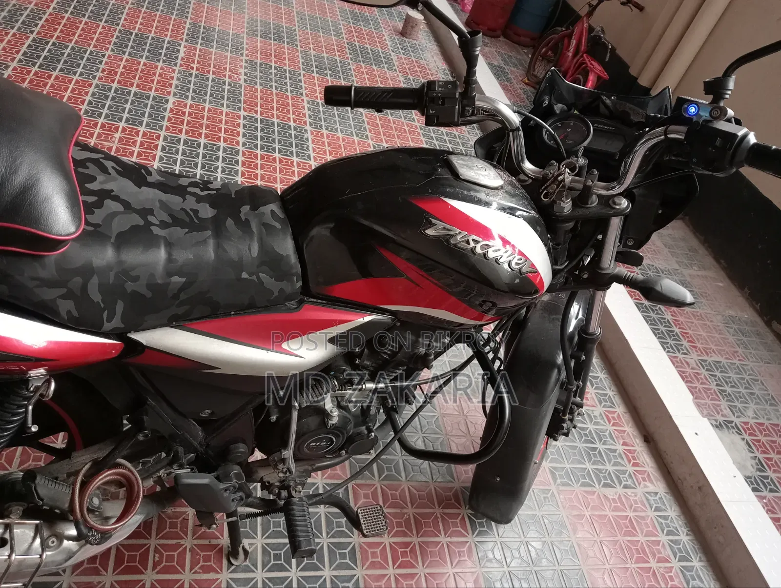 Bajaj Discover 110 2023 Black