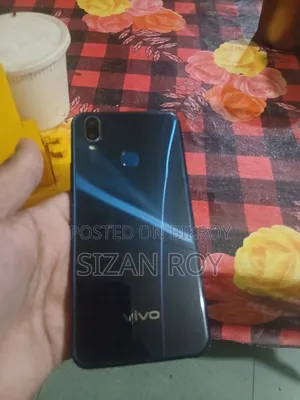 Vivo Y11 32 GB Blue