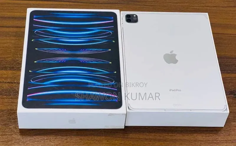 Apple iPad Pro 12.9 (2022) 128 GB Silver