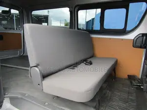 Toyota HiAce 2021 Silver