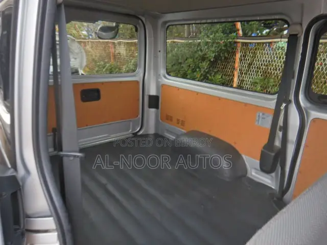 Toyota HiAce 2021 Silver