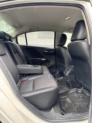 Honda Grace 2016 Pearl