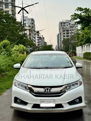 Honda Grace 2016 Pearl