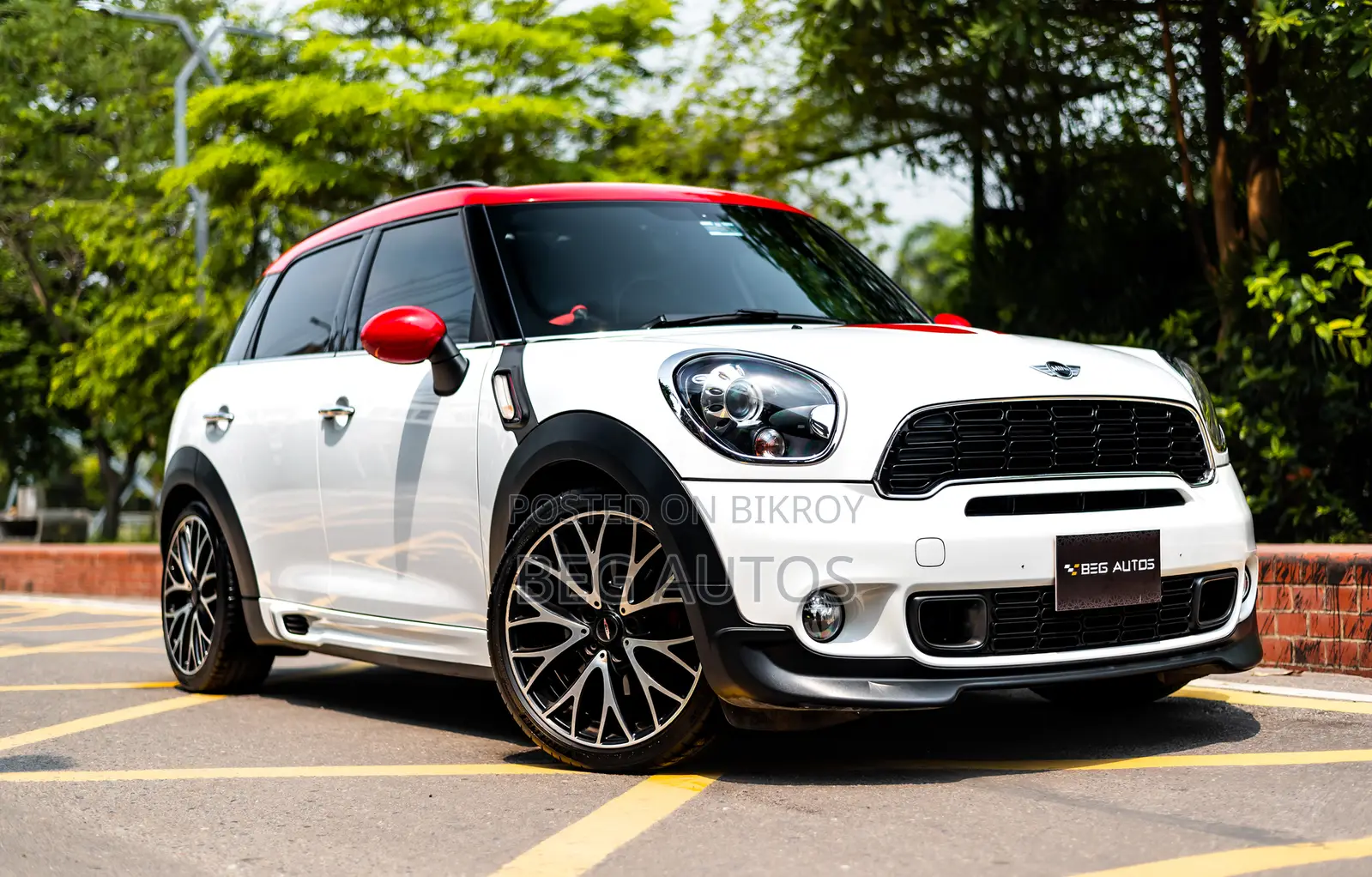 Mini Cooper John Cooper Works 2dr Convertible (1.6L 4cyl Turbo 6M) 2014