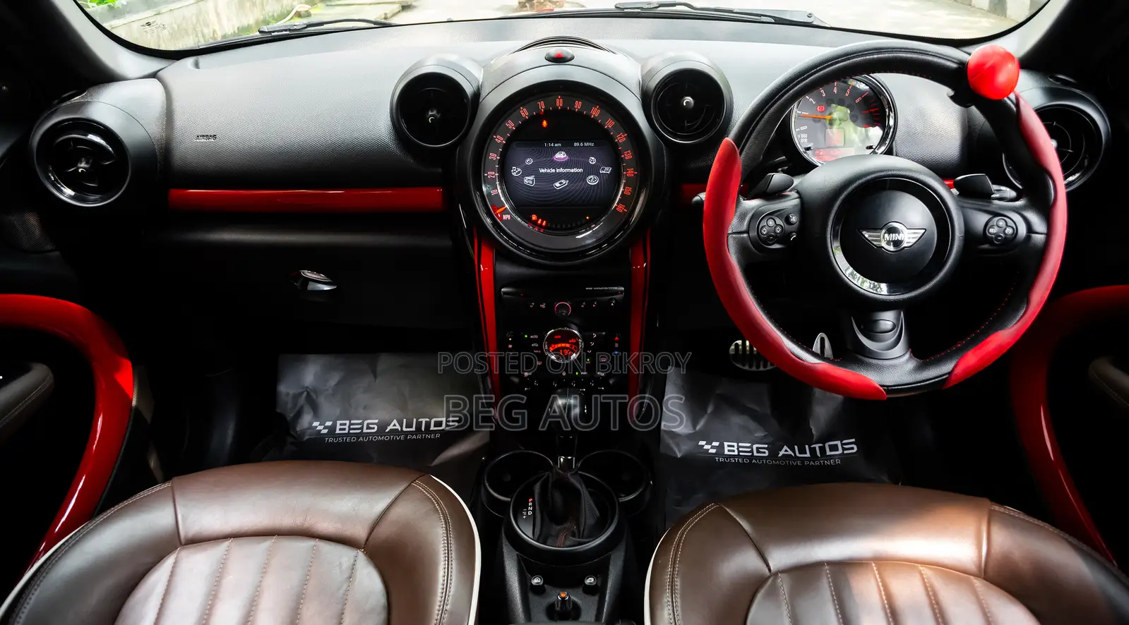 Mini Cooper John Cooper Works 2dr Convertible (1.6L 4cyl Turbo 6M) 2014