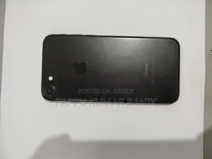 Apple iPhone 7 128 GB Black