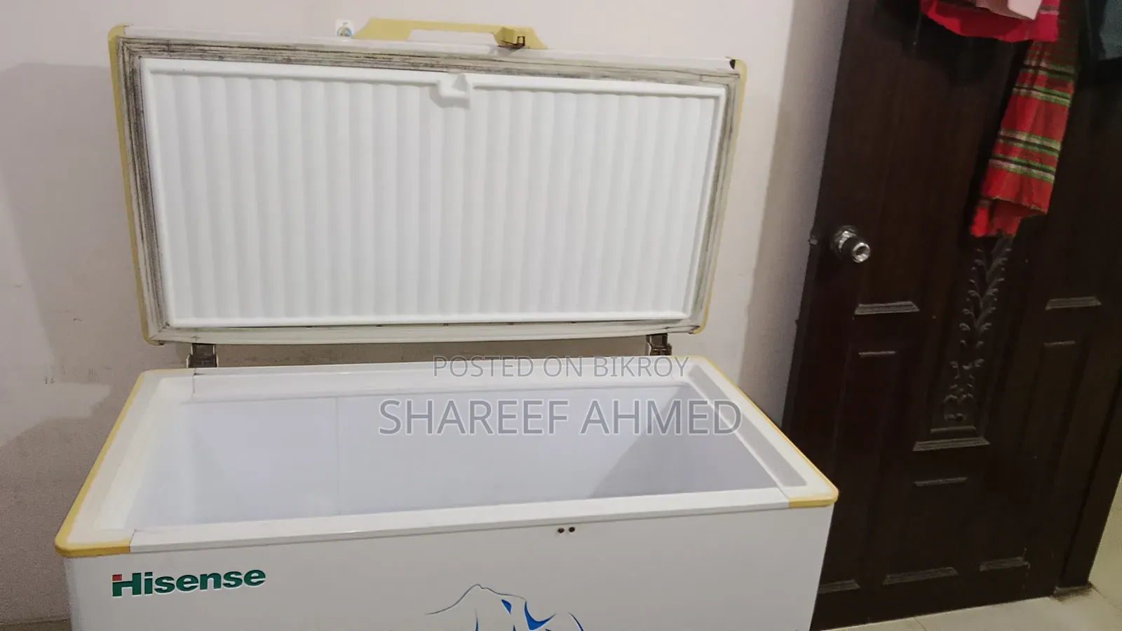 Hisense Deep Fridge 240 Litre