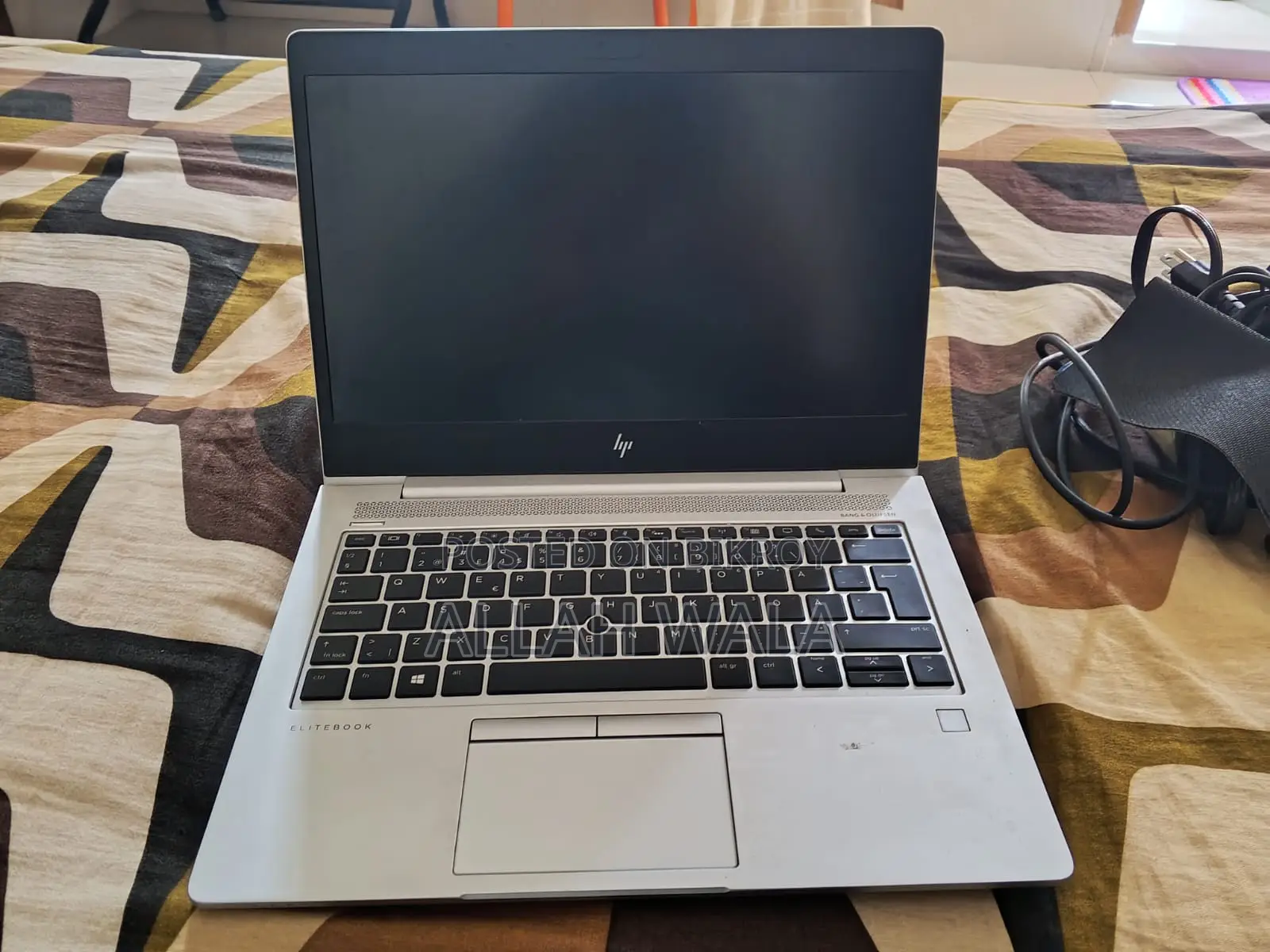 Laptop HP EliteBook 840 G6 24GB Intel Core Ultra 9 HDD+SSD 512GB