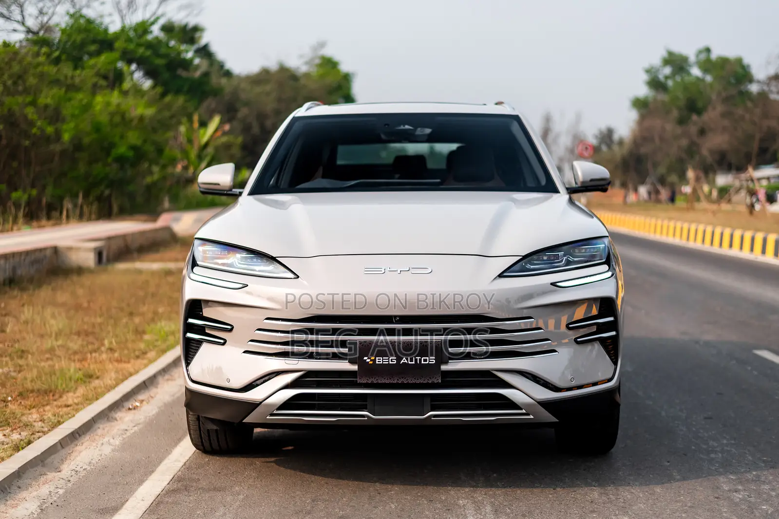 New BYD Sealion 06 DM-i Luxury 2026 Gray