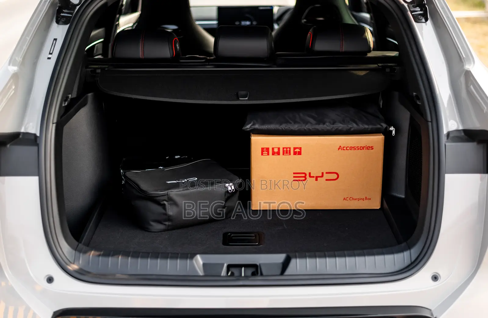 New BYD Sealion 06 DM-i Luxury 2026 Gray
