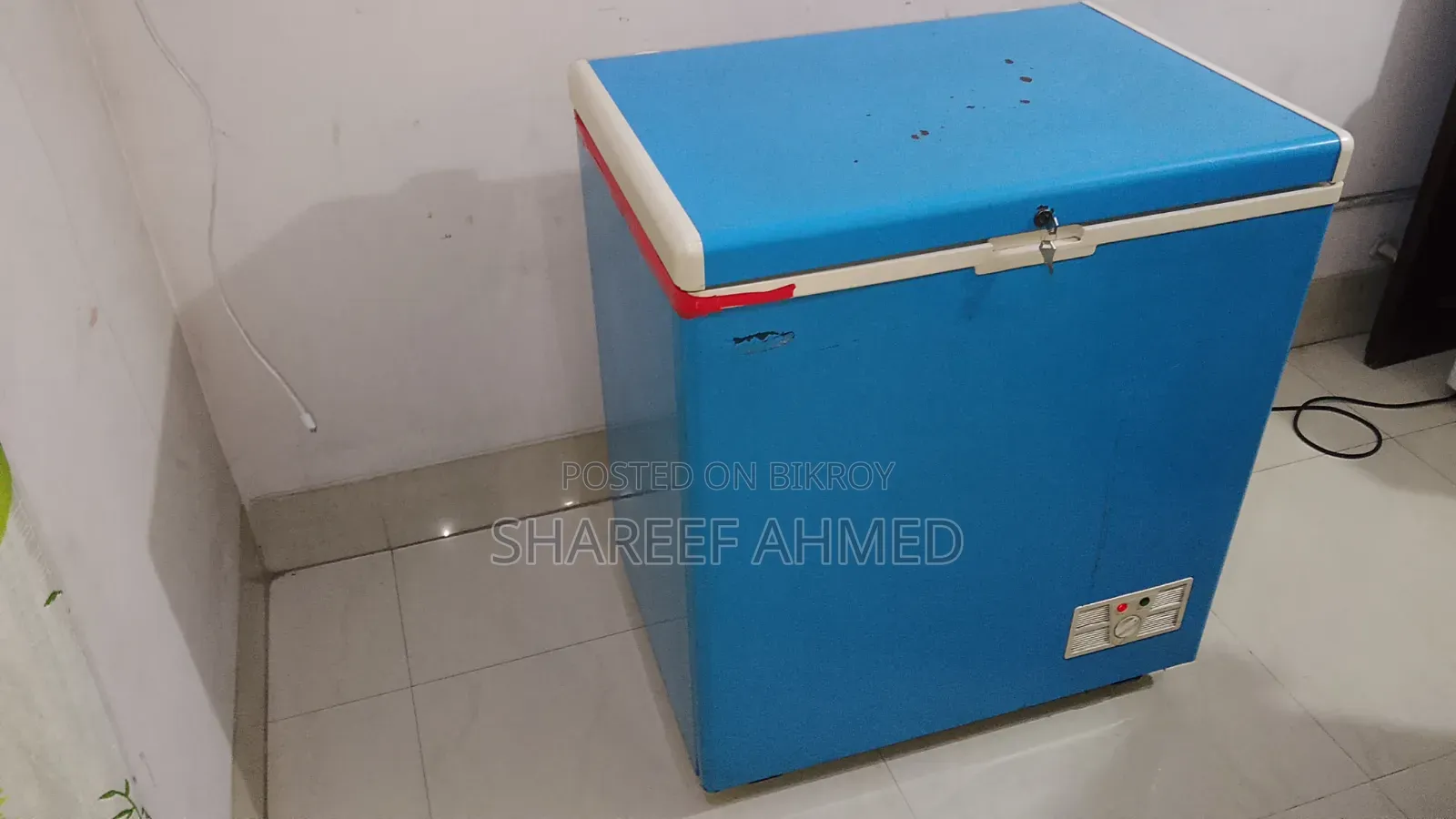 Butterfly Deep Fridge 150 Litre
