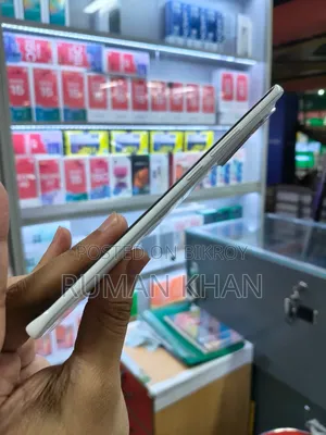 Tecno Spark Slim 256 GB White