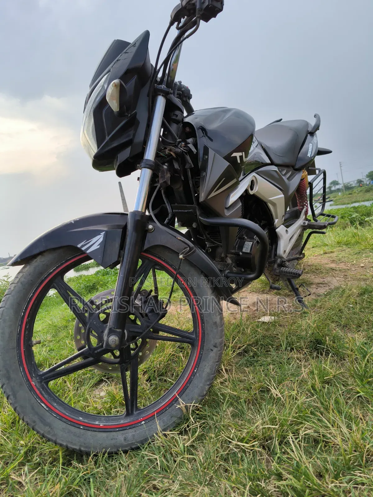 Runner Turbo V2 2022 Black