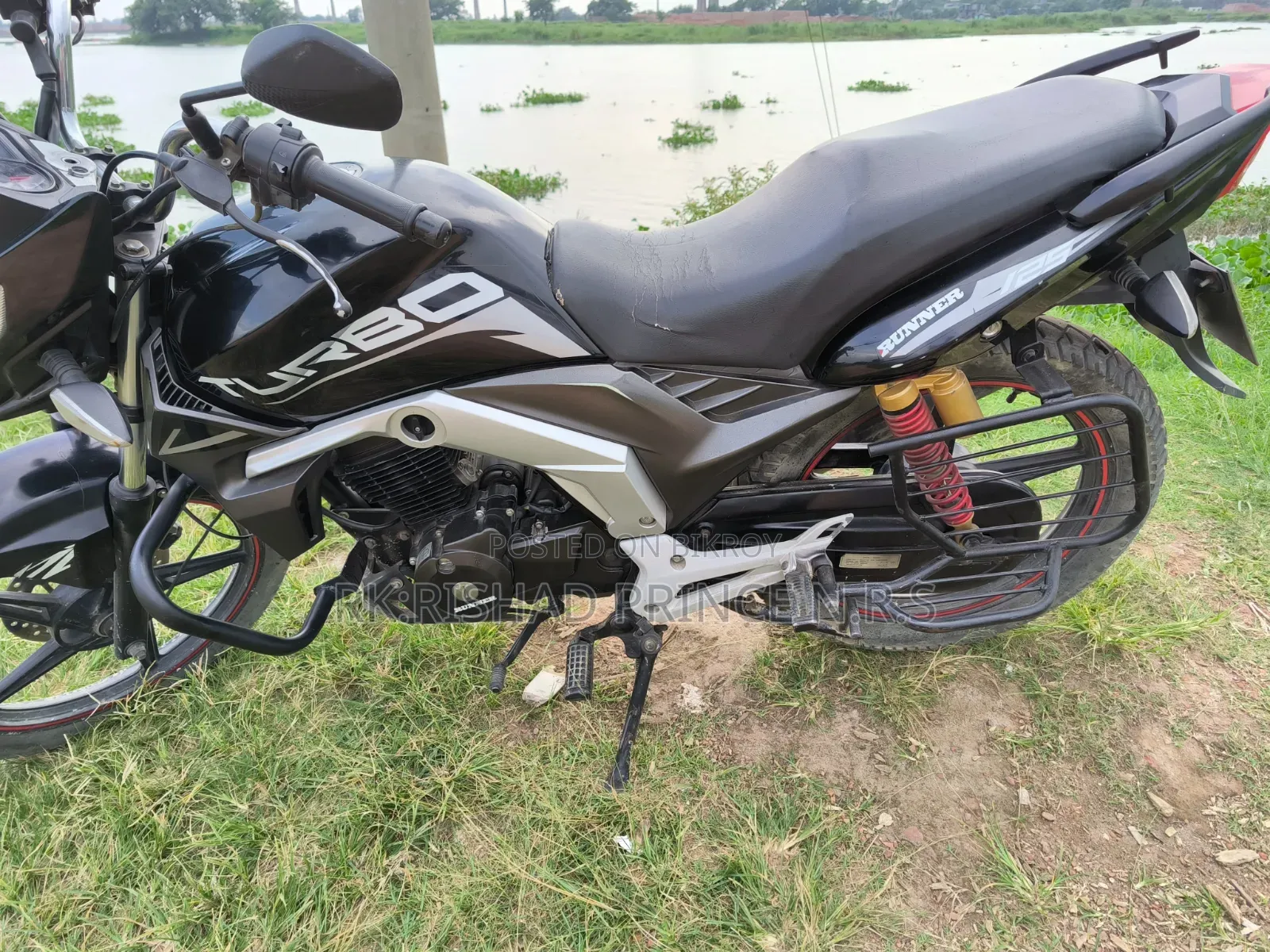 Runner Turbo V2 2022 Black