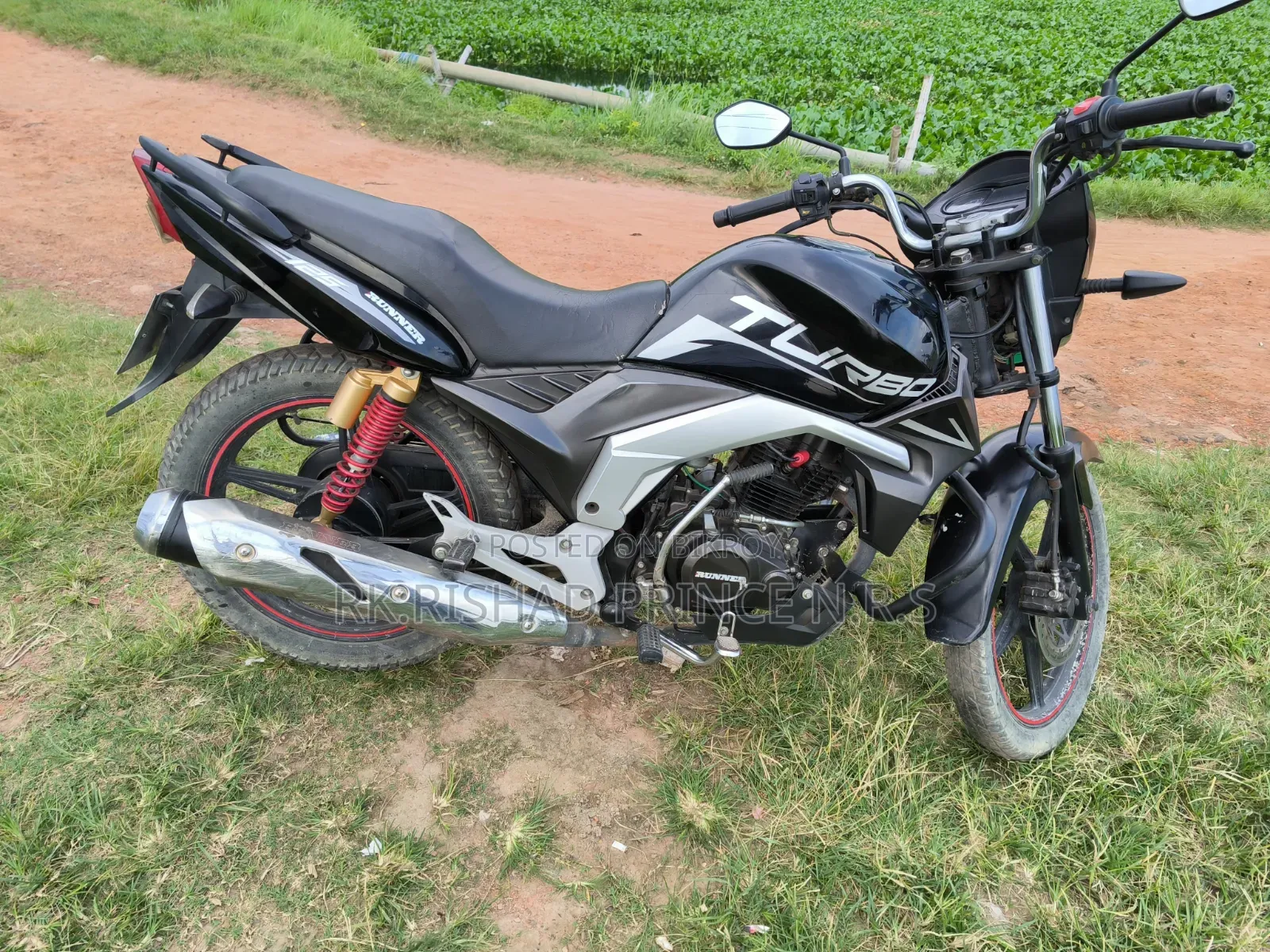 Runner Turbo V2 2022 Black