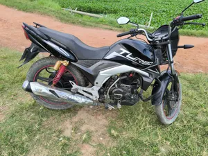 Runner Turbo V2 2022 Black