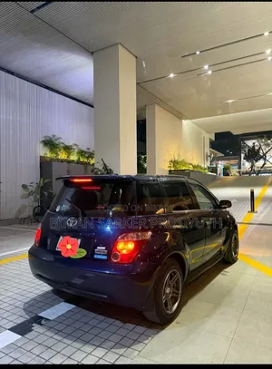 Toyota IST 2013 Blue