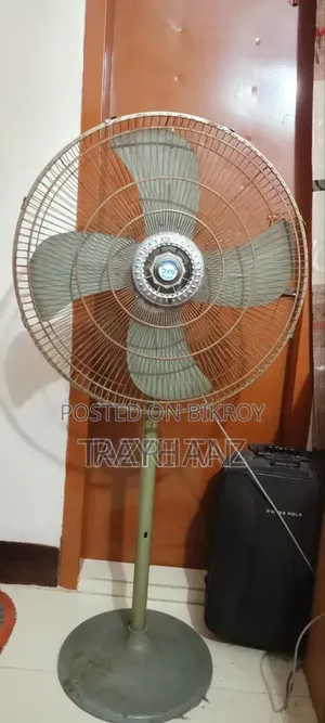 জিএফসি স্ট্যান্ড ফ্যান