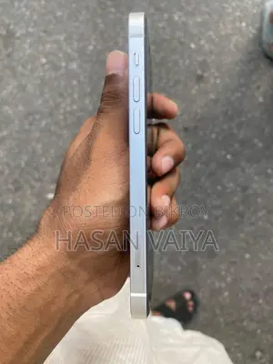 অ্যাপল আইফোন ১২ ১২৮ জিবি হোয়াইট