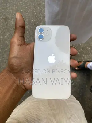অ্যাপল আইফোন ১২ ১২৮ জিবি হোয়াইট