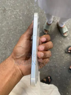 অ্যাপল আইফোন ১২ ১২৮ জিবি হোয়াইট