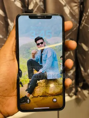 অ্যাপল আইফোন এক্সএস ম্যাক্স ২৫৬ জিবি নীল