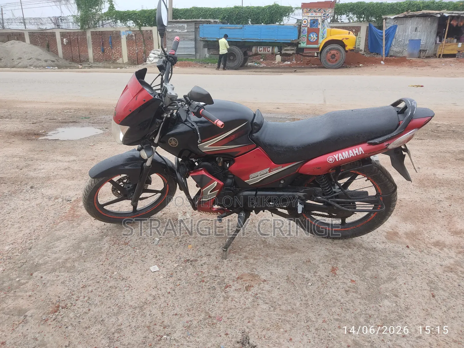 Yamaha 2010 Black