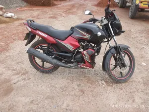 Yamaha 2010 Black