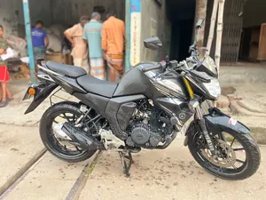 Yamaha FZ6 2024 Black