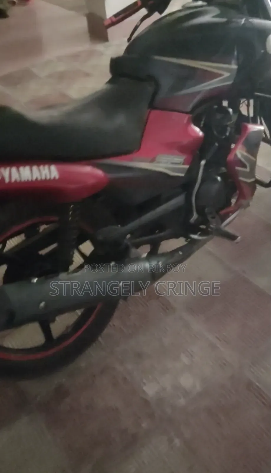 Yamaha 2010 Black