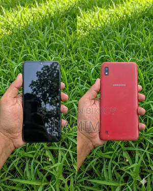 Samsung A10 32 GB Red