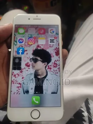 Apple iPhone 6 16 GB Gold