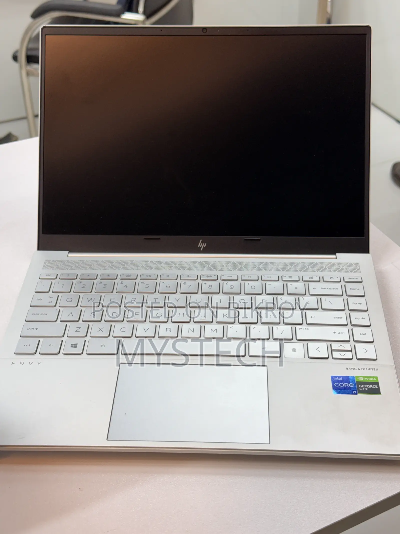 নতুন ল্যাপটপ HP Envy 14 8GB Intel Core i7 SSD 512GB