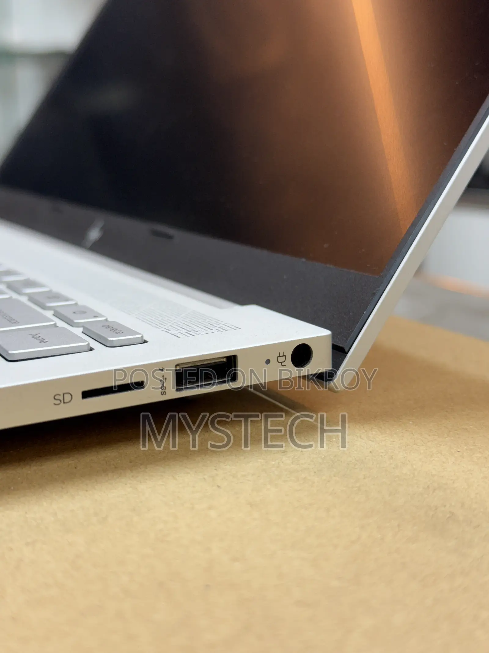 নতুন ল্যাপটপ HP Envy 14 8GB Intel Core i7 SSD 512GB