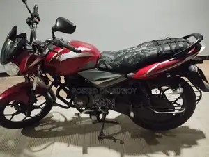 Bajaj Discover 125 2019 Red