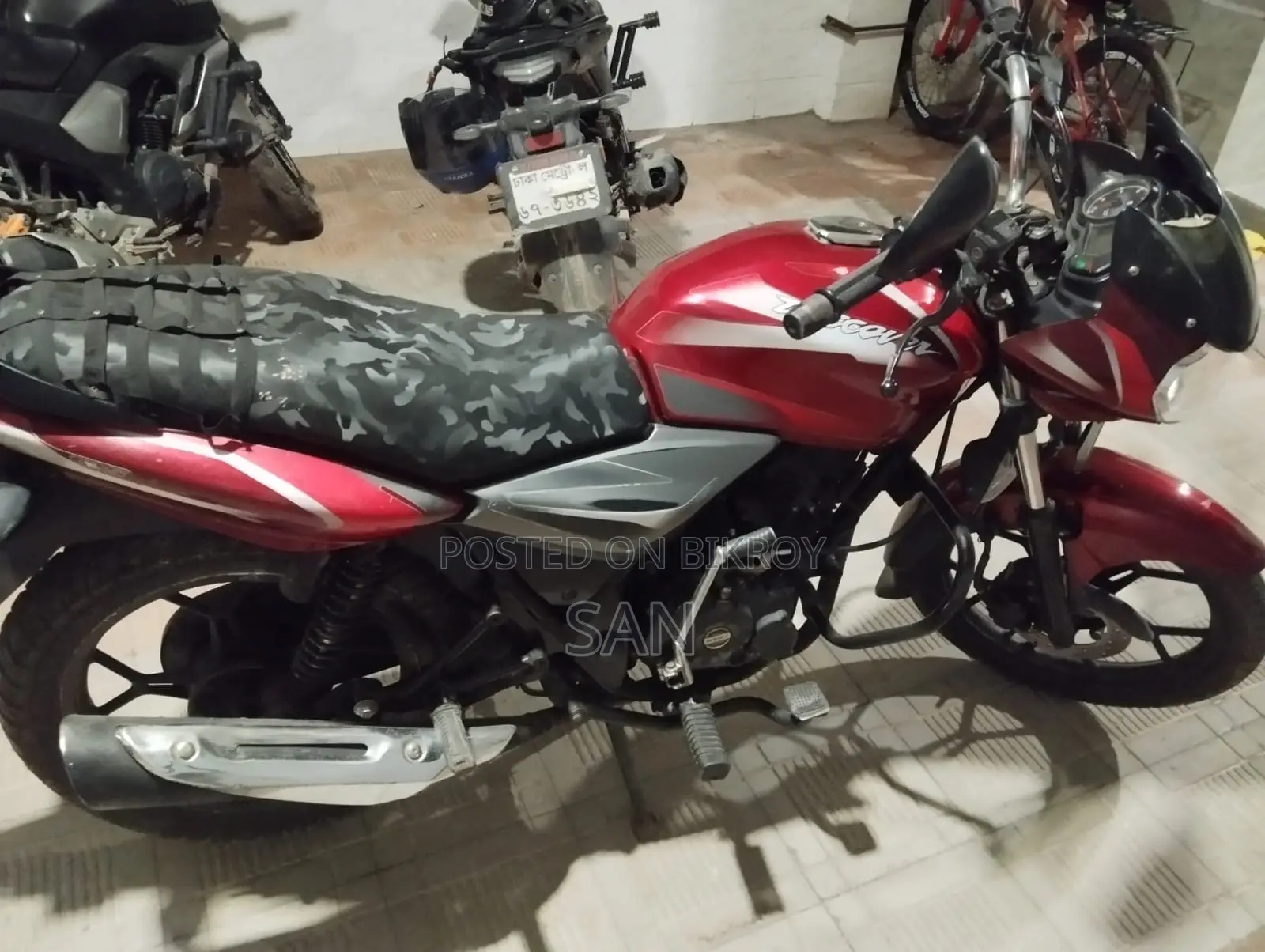 Bajaj Discover 125 2019 Red