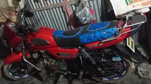TVS Radeon 2020 Red