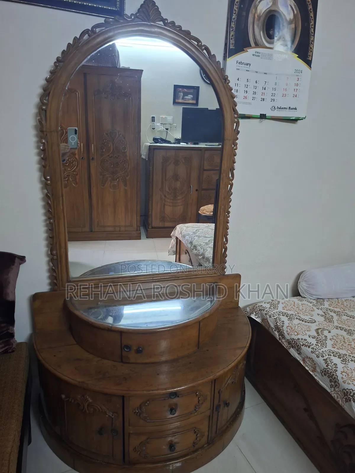 Dressing Table