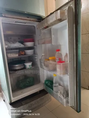 Lg Model: Gn-V228sl Type: Top Freezer Doors: 2 Capacity: 188 L (Net)