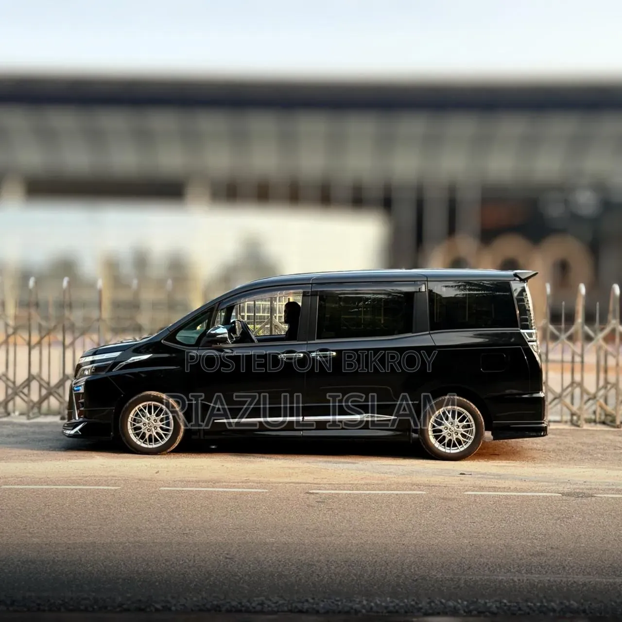 Toyota Voxy 2021 Black