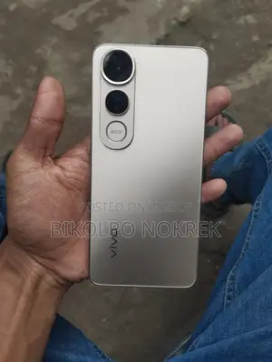 Vivo V50 Lite 256 GB Gold