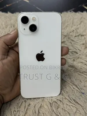 Apple iPhone 13 128 GB White