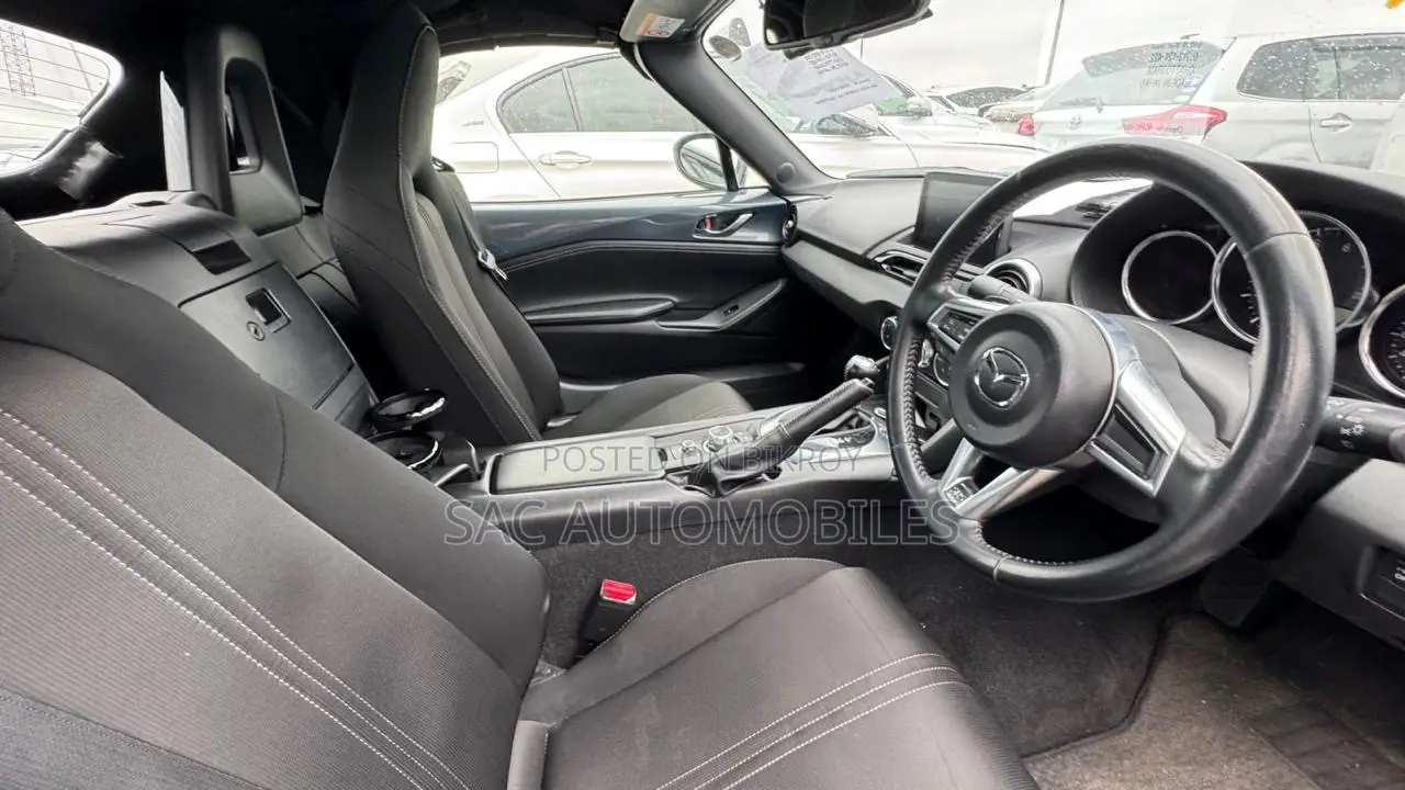 Mazda MX-5 2022 Gray