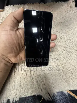 স্যামসাং গ্যালাক্সি এস২২ ৫জি ১২৮ জিবি ব্ল্যাক