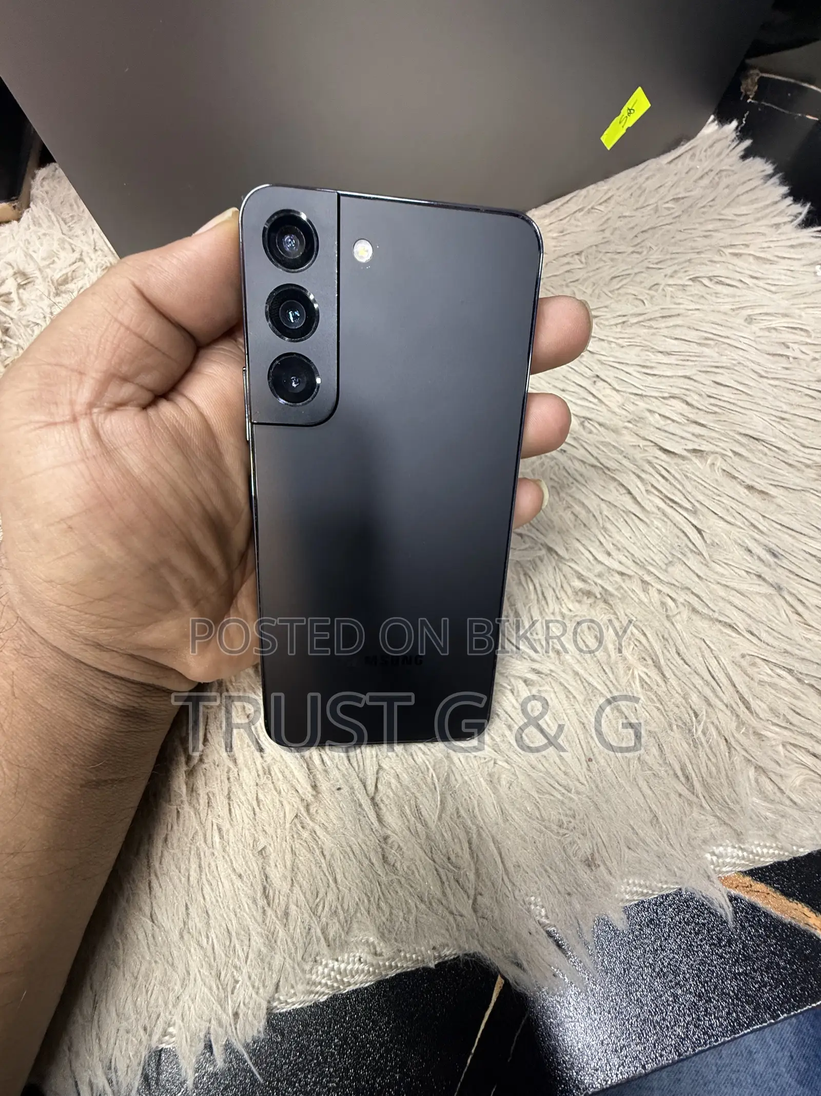 স্যামসাং গ্যালাক্সি এস২২ ৫জি ১২৮ জিবি ব্ল্যাক
