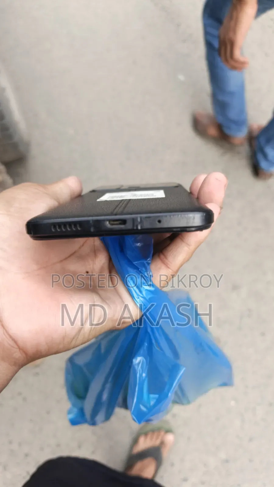 Posh Orion Max X550 4 GB Black