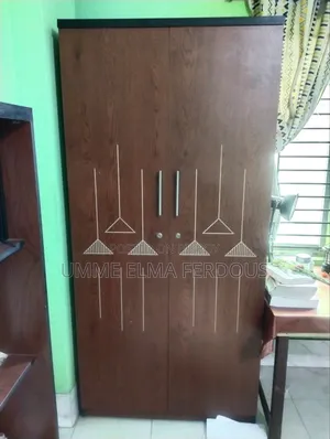 আলমারি বিক্রয় হবে