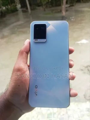 Vivo Y21 64 GB Blue