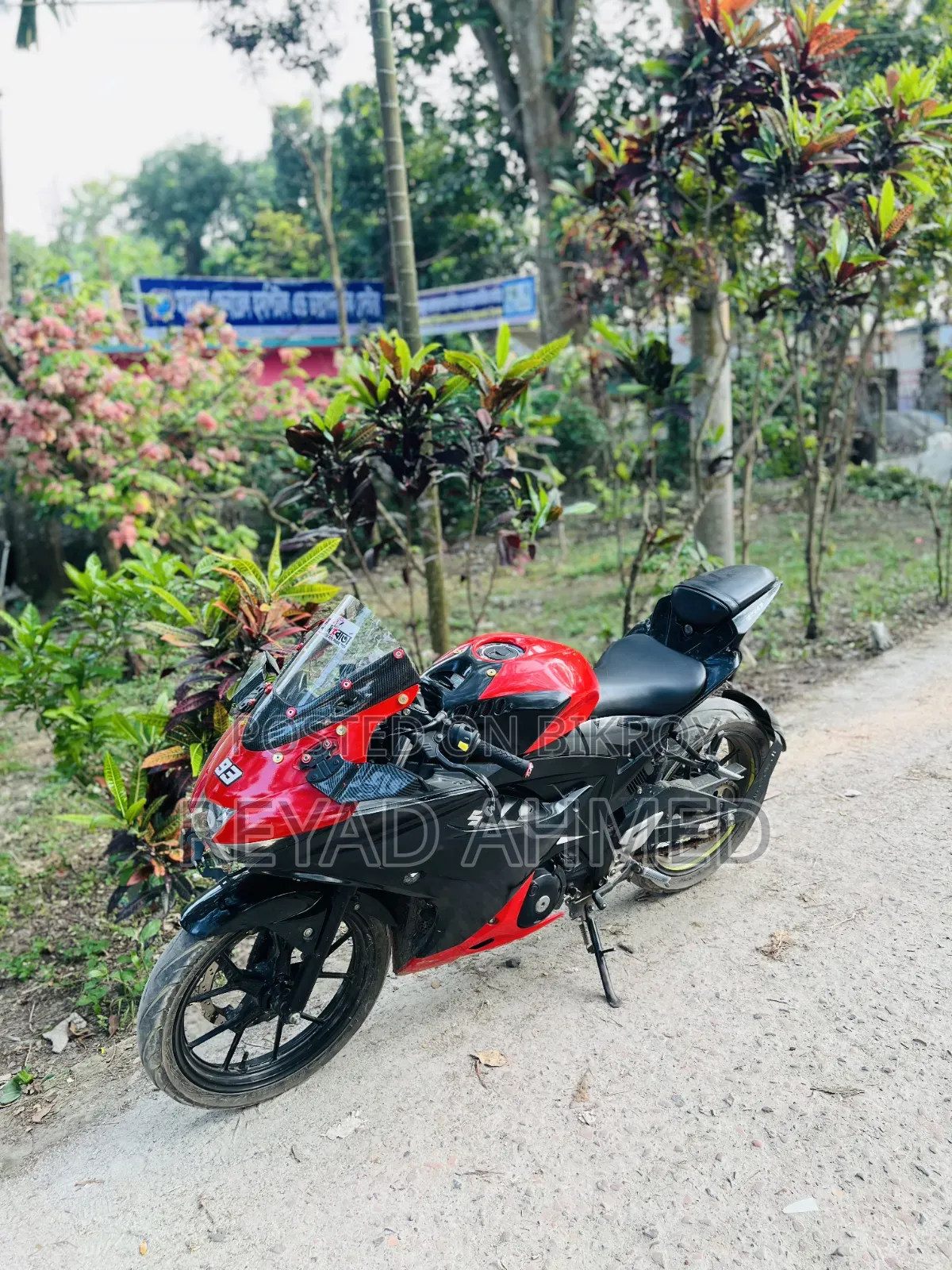 Suzuki GS 2022 Black