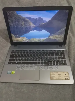 Laptop Asus VivoBook Max X541UA 8GB Intel Core I5 HDD+SSD 1T